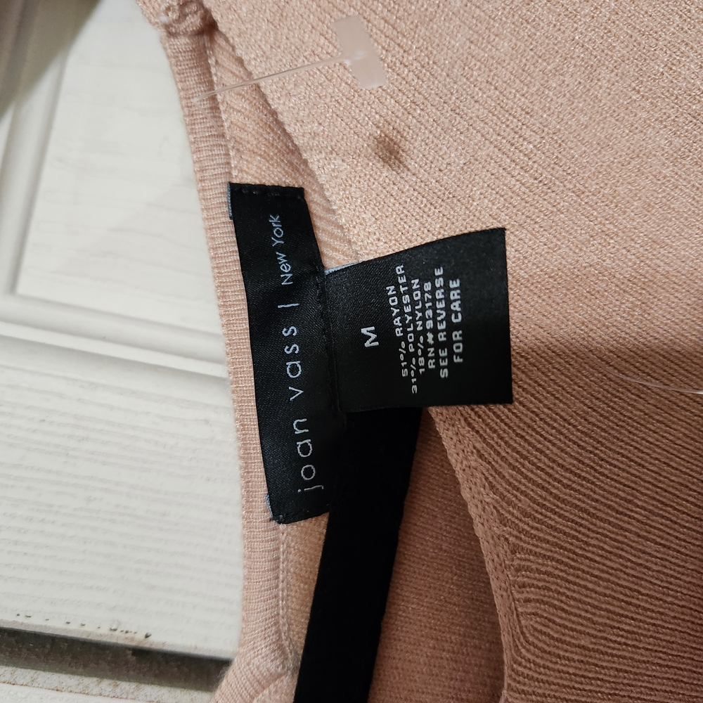 Joan Vass Cream V-Neck Sweater - Picture 4 of 8